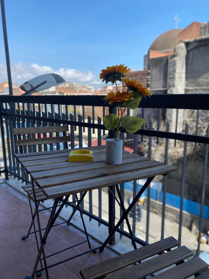 Il Girasole Apartamento Catânia Exterior foto